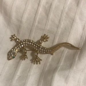 NWOT Lizard Pin
